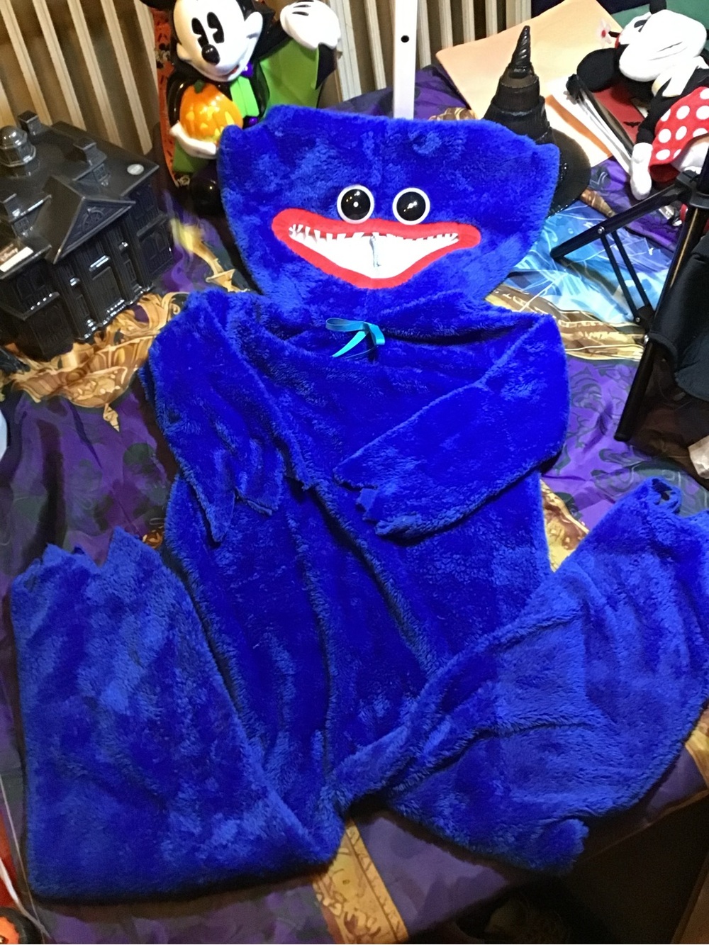 Poppy playtime huggy wuggy child costume size small one piece